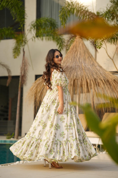 Women’s Beautiful Printed western wear Gown[CREAM]